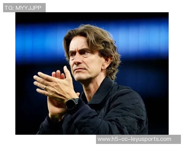 弗兰克愤怒回应0-3失利斯彭斯被换下反应引发热议