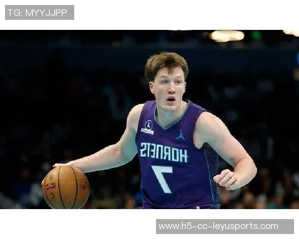 克尼佩尔表现积极尽管手感一般14投4中斩获18分罚球命中率高正负值显著提升