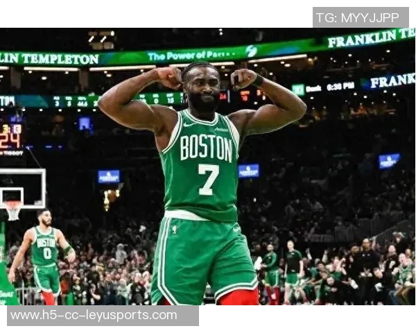 下半场球队稳健发挥杰伦布朗引领逆转20分展现领袖风范